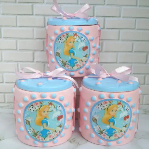 10 Lembrancinha Alice No País Das Maravilhas Caixinha De Gesso 6,5 x 7 Cm Para Festas  E Aniversários