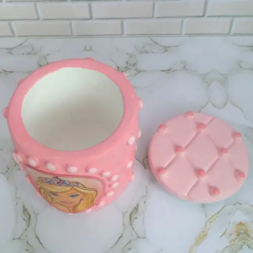 Lembrancinha Barbie Caixinha De Gesso Para Festas  E Aniversário