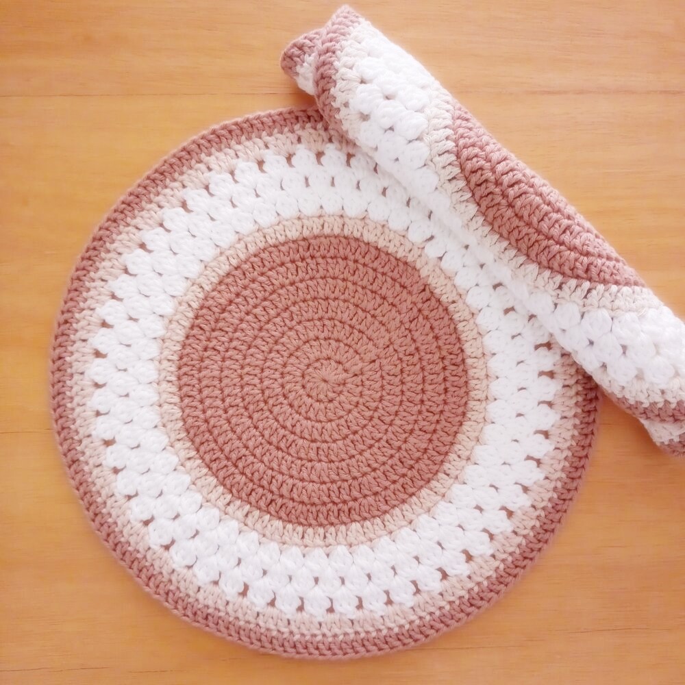 Sousplat de Crochê 35 cm Artesanal - Mesa Posta Elegante