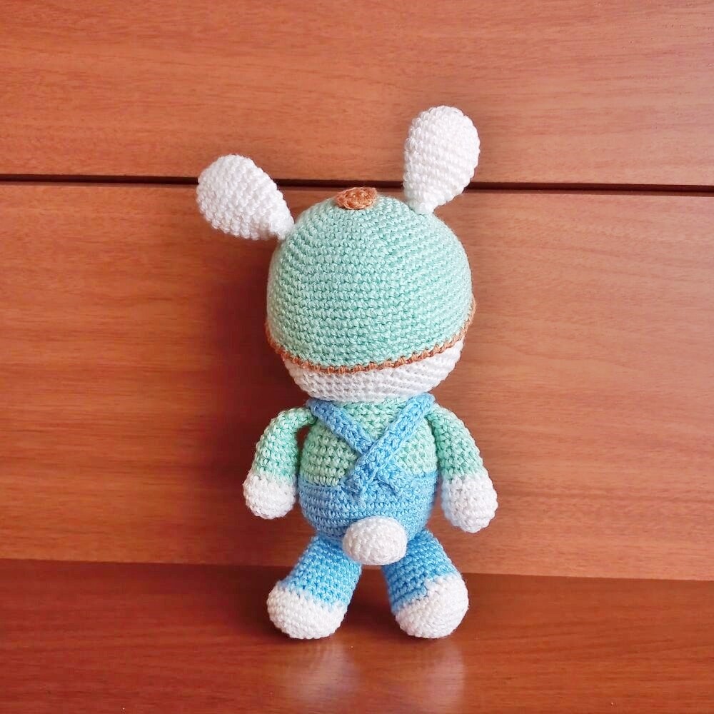 Amigurumi Coelhinho de Crochê - Presente e Decoração Infantil