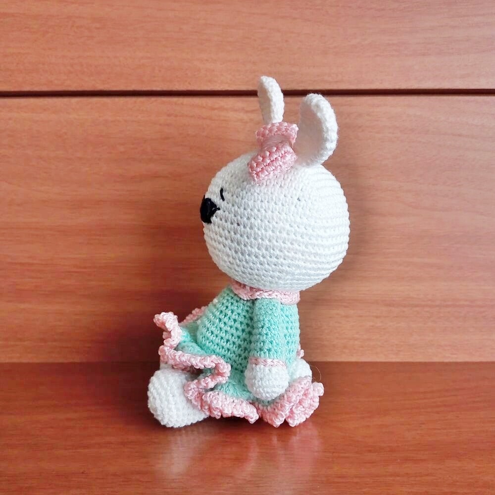 Amigurumi Coelhinho de Crochê - Presente e Decoração Infantil