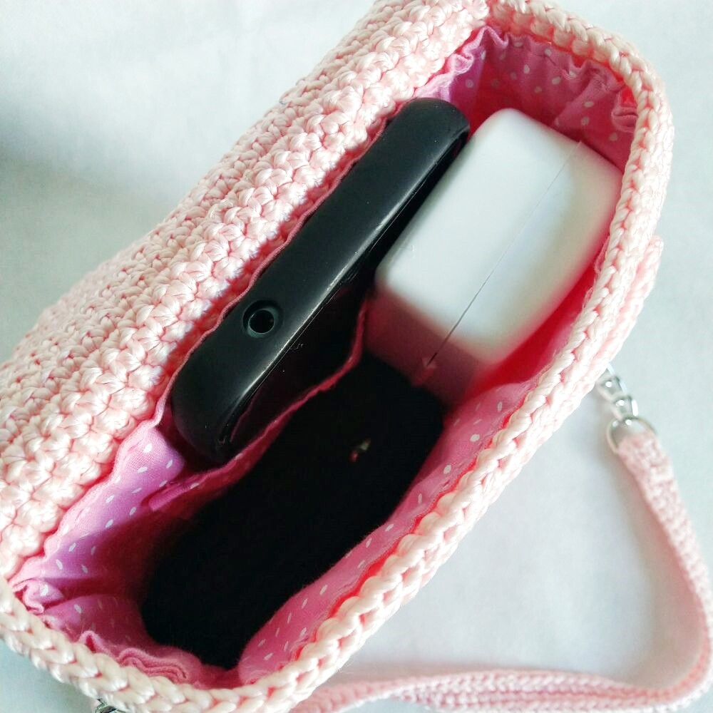 Bolsa Feminina Casual Pequena Rosa de Crochê - Presente Artesana