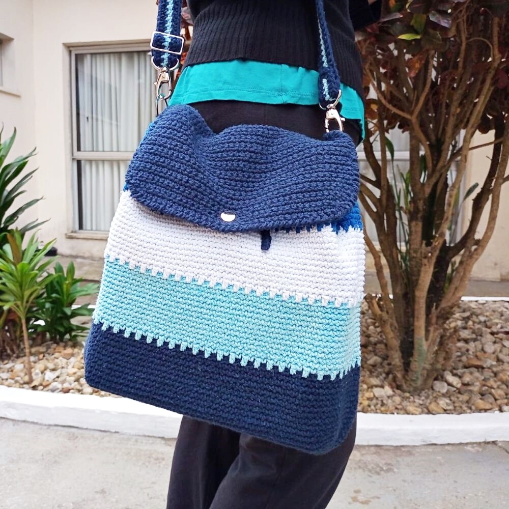 Bolsa Feminina Casual em Barbante Azul de Crochê - Presente Arte