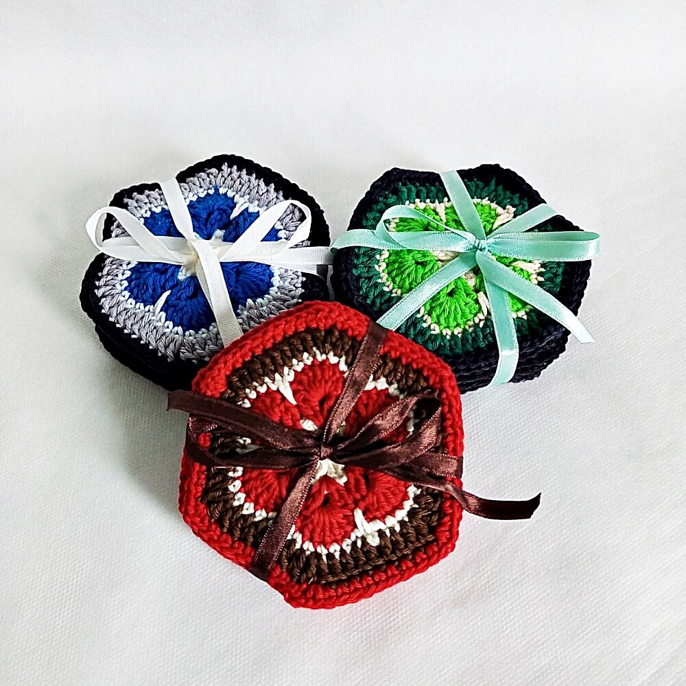 Kit Porta-Copos em Crochê Feito à Mão - Charme e Proteção pa