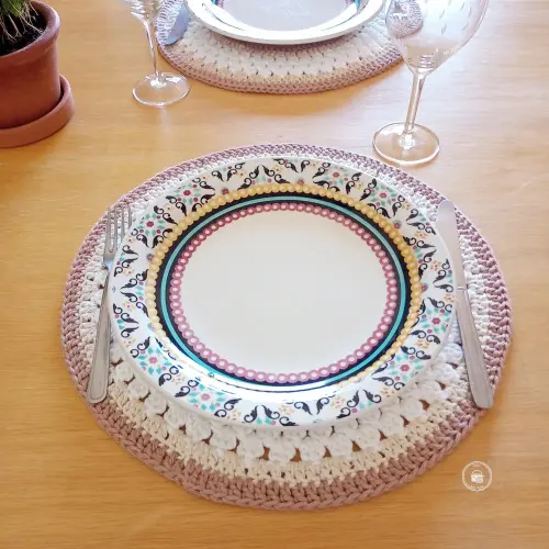 Sousplat de Crochê 35 cm Artesanal - Mesa Posta Elegante