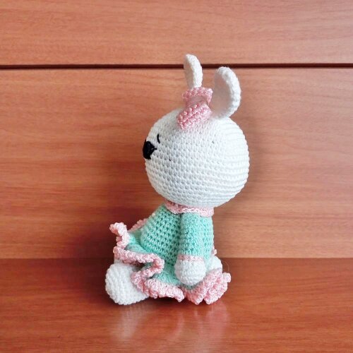 Amigurumi Coelhinho de Crochê - Presente e Decoração Infantil