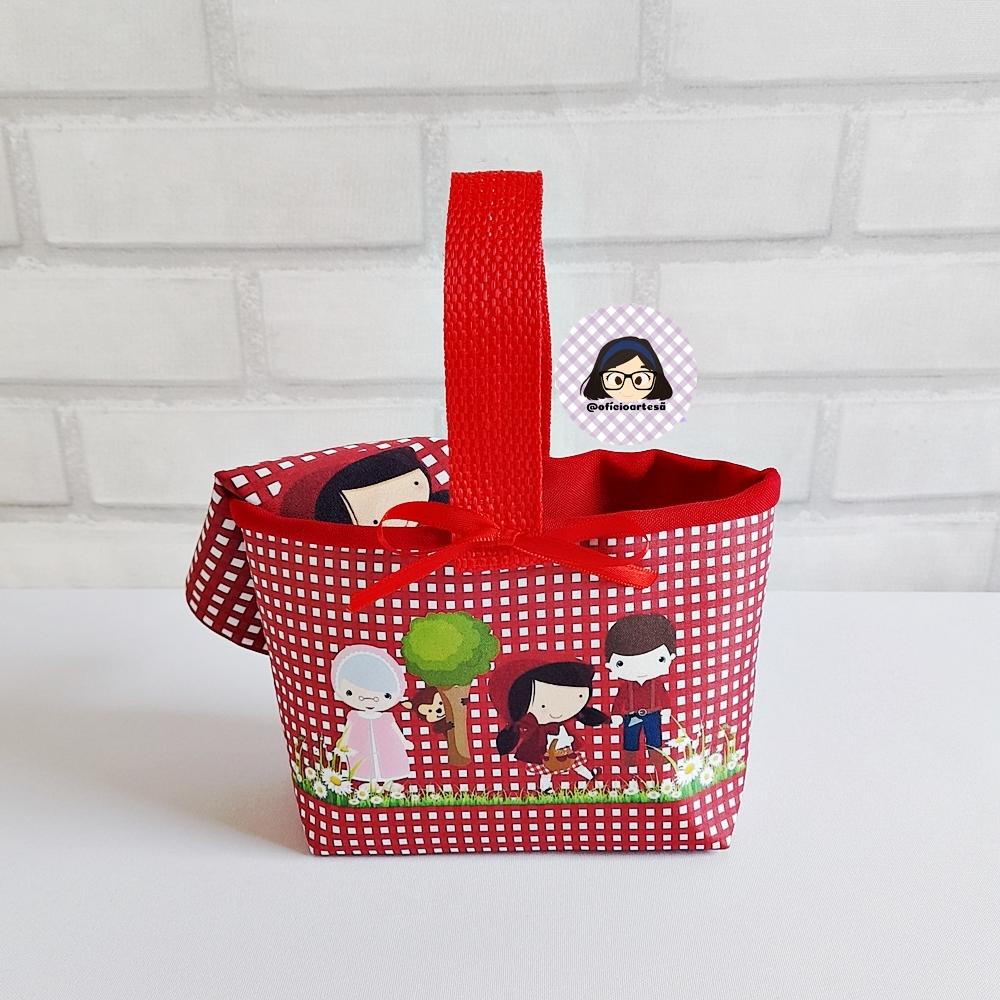 Kit 30 mini cestinhas e 30 toalhinhas Chapeuzinho Vermelho