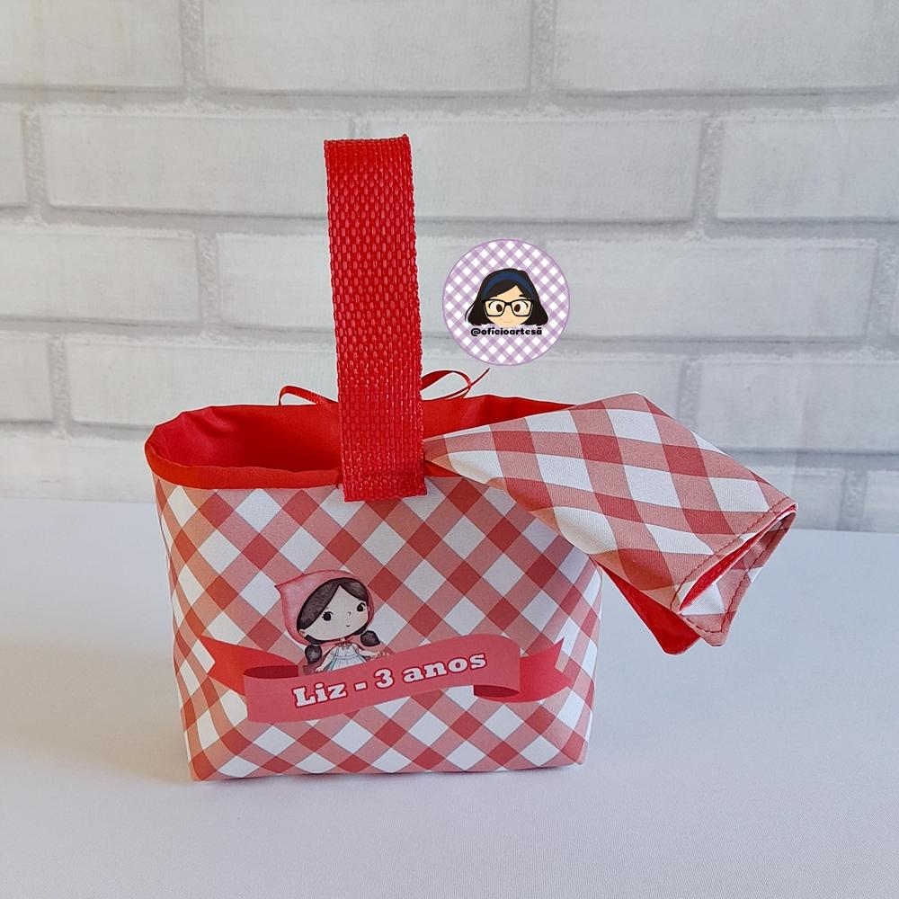 Kit 15 mini cestinhas e 15 toalhinhas Chapeuzinho Vermelho Aquare