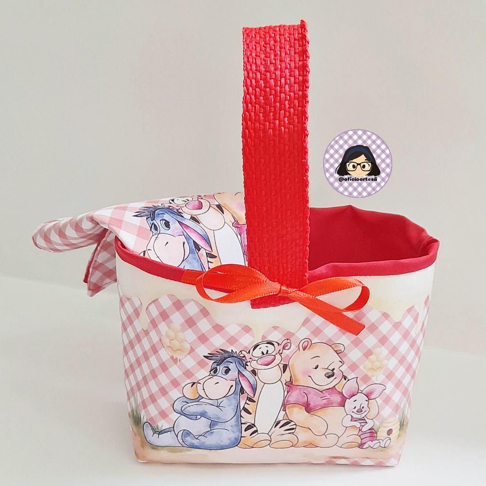 Kit 15 mini cestinhas e 15 toalhinhas Ursinho Pooh Aquarela