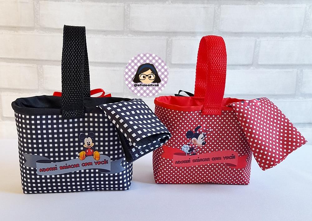Kit 15 mini cestinhas e 15 toalhinhas Minnie e Mickey