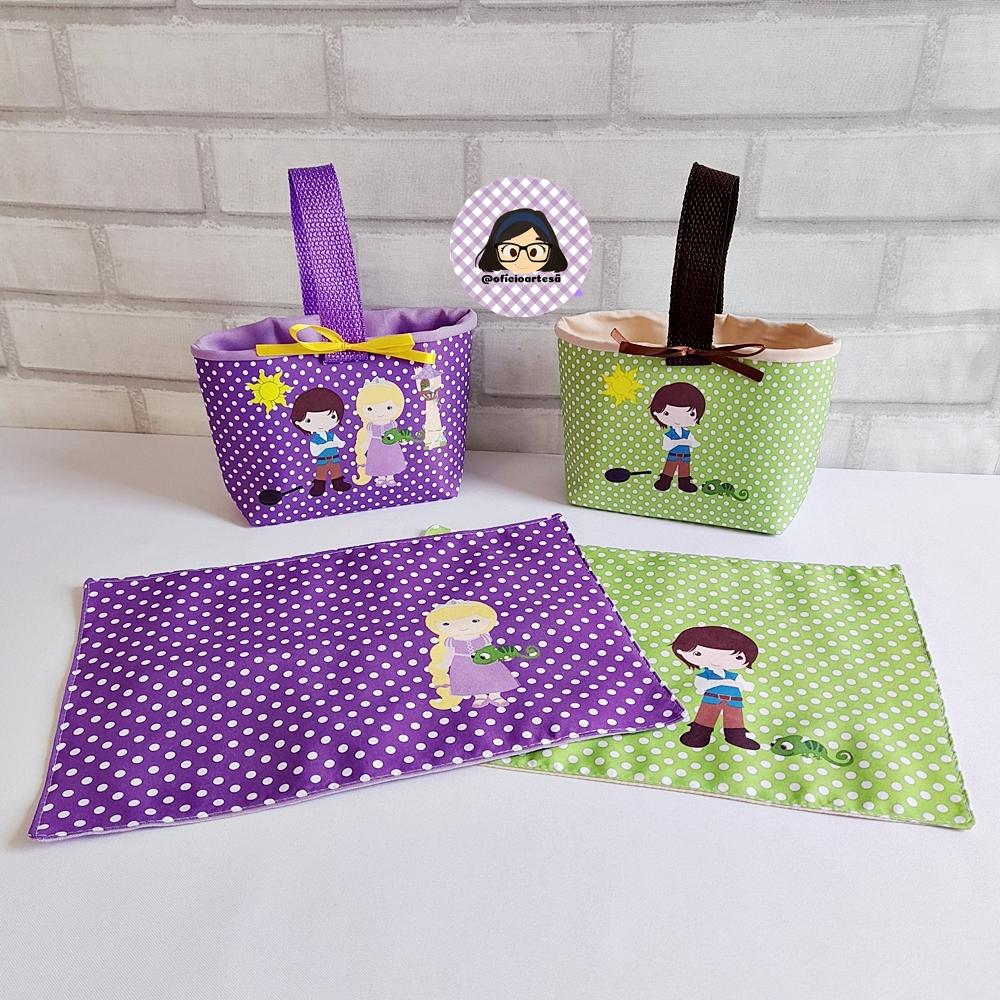 Kit 15 mini cestinhas e 15 toalhinhas Rapunzel e Príncipe