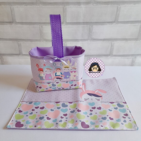 Kit Lembrancinha 15 Mini Cestas + 15 Toalhinhas Metoo Dolls