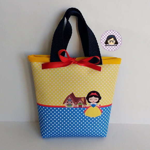 Kit 20 Lembrancinhas Branca de Neve Bolsinha 18cm x 19cm
