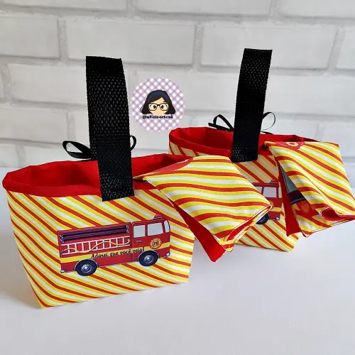Kit 15 Mini Cestinha e 15 toalhinhas Bombeiros