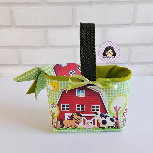 Kit 15 mini cestinhas e 15 toalhinhas Fazendinha Verde