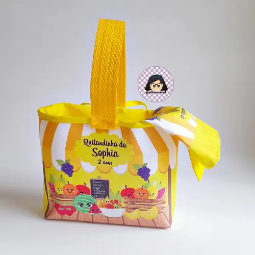Kit 15 mini cestinhas e 15 toalhinhas Quitandinha
