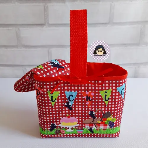 Kit 15 mini cestinhas e 15 toalhinhas Piquenique