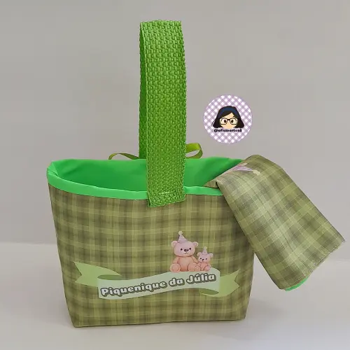 Kit 15 mini cestinhas e 15 toalhinhas Piquenique da Ursa