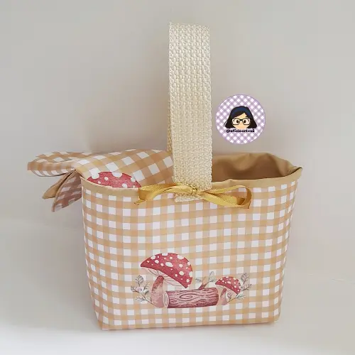 Kit 15 mini cestinhas e 15 toalhinhas Bosque Encantado Bege