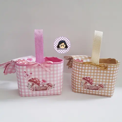 Kit 15 mini cestinhas e 15 toalhinhas Bosque Encantado Rosa e Bege