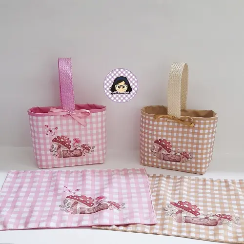 Kit 15 mini cestinhas e 15 toalhinhas Bosque Encantado Rosa e Beg