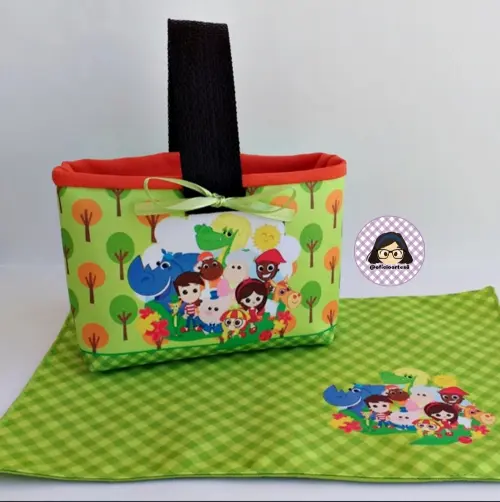 Kit 15 mini cestinhas e 15 toalhinhas Sítio do Picapau Amarelo