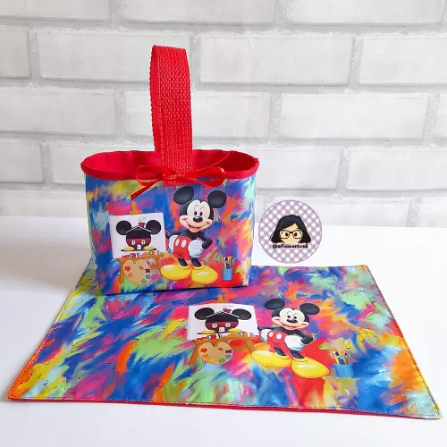 Kit 15 mini cestinhas e 15 toalhinhas Mickey Pintor