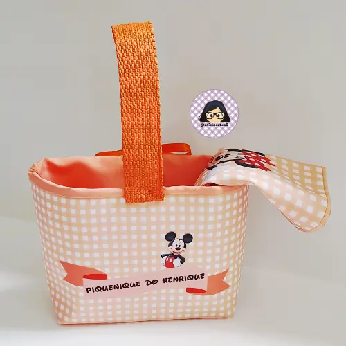 Kit 15 mini cestinhas e 15 toalhinhas Picnic Minnie e Mickey Lara