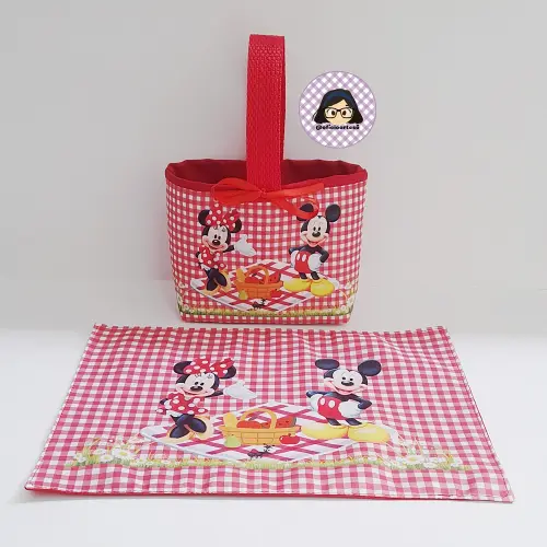 Kit 15 mini cestinhas e 15 toalhinhas Picnic Minnie e Mickey Verm