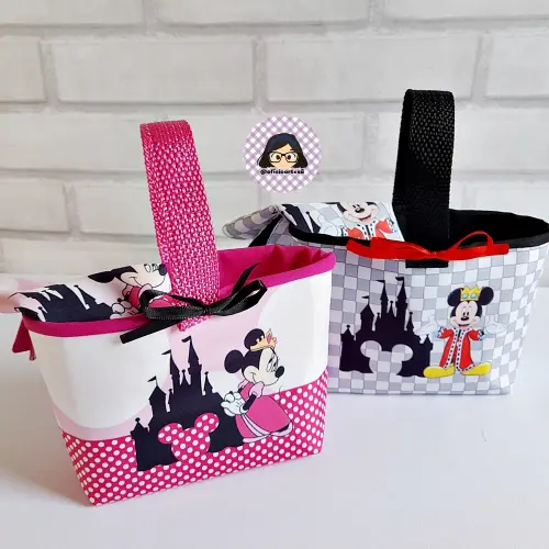 Kit 15 mini cestinhas e 15 toalhinhas Minnie e Mickey Realeza