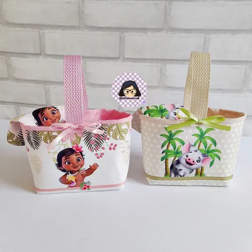 Kit 15 mini cestinhas e 15 toalhinhas Moana Baby e Pua
