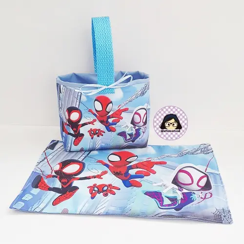 Kit 15 mini cestinhas e 15 toalhinhas Spider-Man e seus amigos