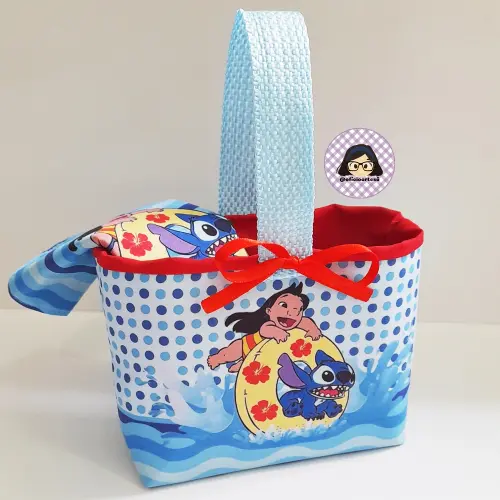 Kit 15 mini cestinhas e 15 toalhinhas Lilo & Stitch