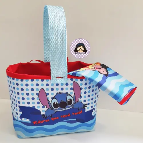 Kit 15 mini cestinhas e 15 toalhinhas Lilo & Stitch