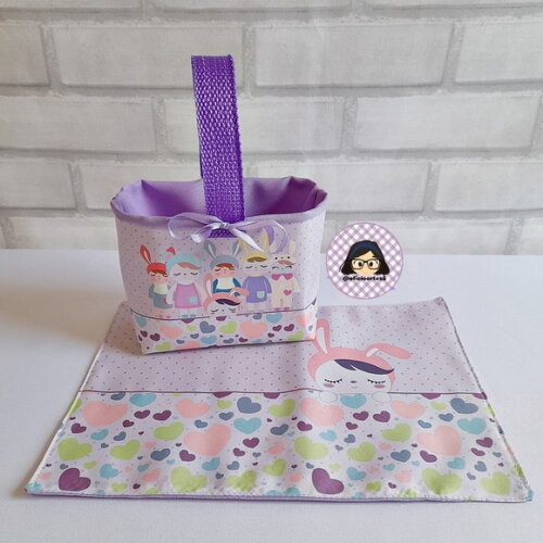 Kit Lembrancinha 15 Mini Cestas + 15 Toalhinhas Metoo Dolls