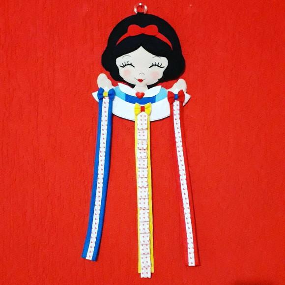 Organizador de laços e presilhas - branca de neve