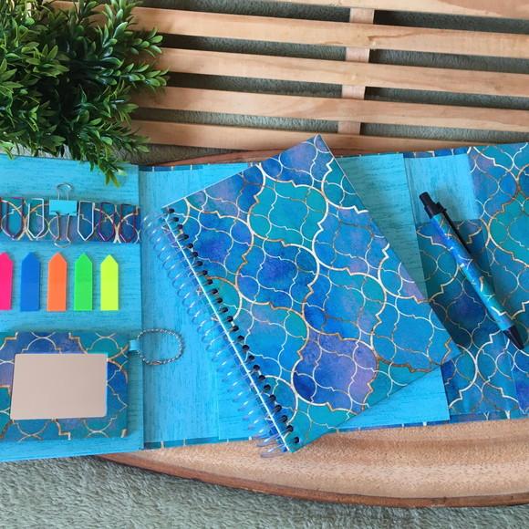 Caderno com capa