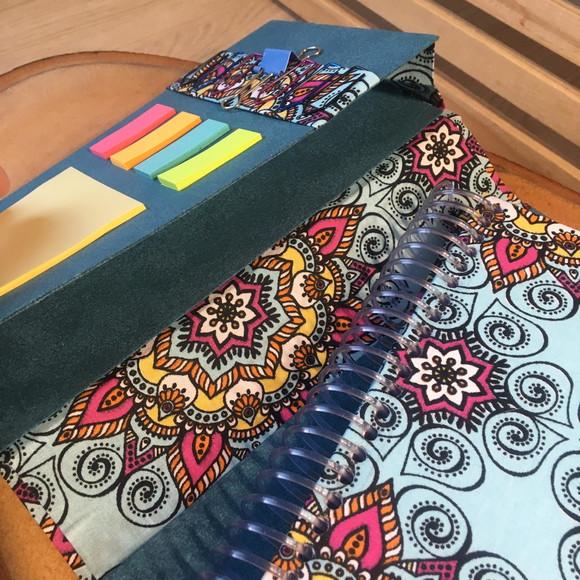 Caderno com capa