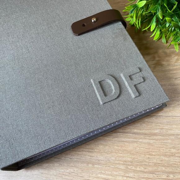 Caderno Executivo com Iniciais