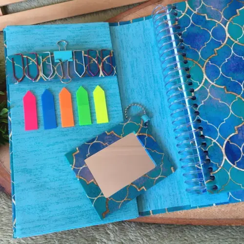Caderno com capa