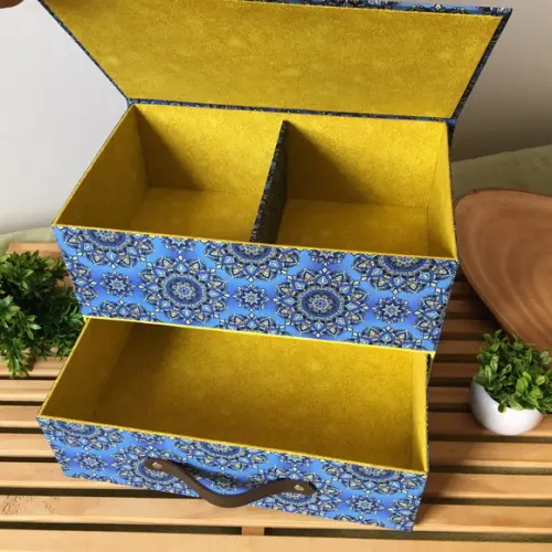 Caixa com gaveta