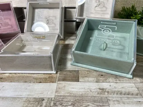 Caixa porta pendrive para Fotógrafos