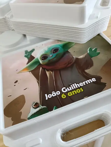 Maleta para Festa na Escola, Baby Yoda