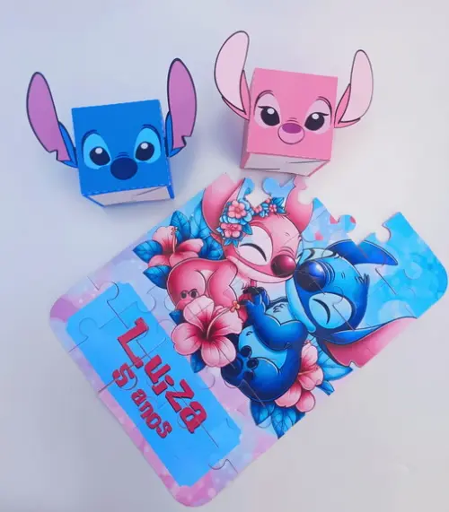 Quebra-cabeça Personalizado 30 Peças Tema Stitch e Angel