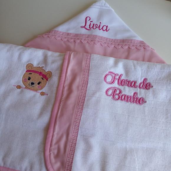 Kit Bebê com Toalha Banho,porta Caderneta,toalha Boca Ursa