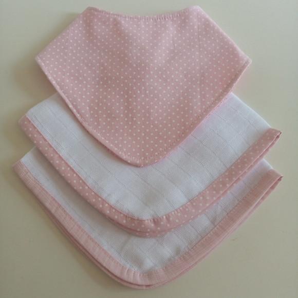 Kit Fraldas de Boca e Babador