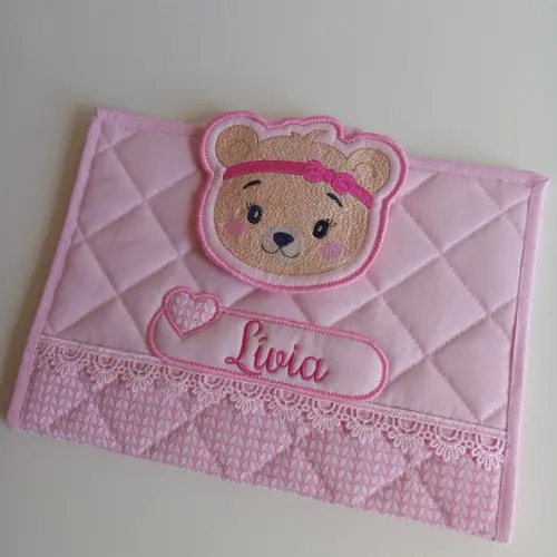 Kit Bebê com Toalha Banho,porta Caderneta,toalha Boca Ursa