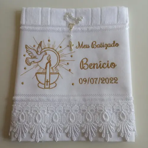 Toalha Batizado Pomba e Vela