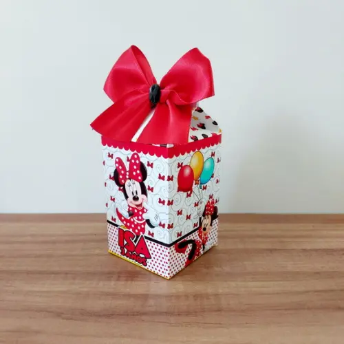 Kit Festa Básico 50 Lembrancinhas Personalizada Minnie