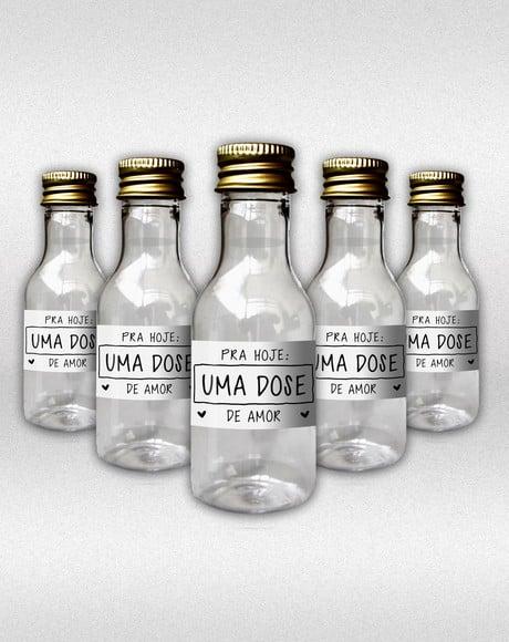 Adesivo 50 ml Uma Dose de Amor Garrafinhas Lembrança